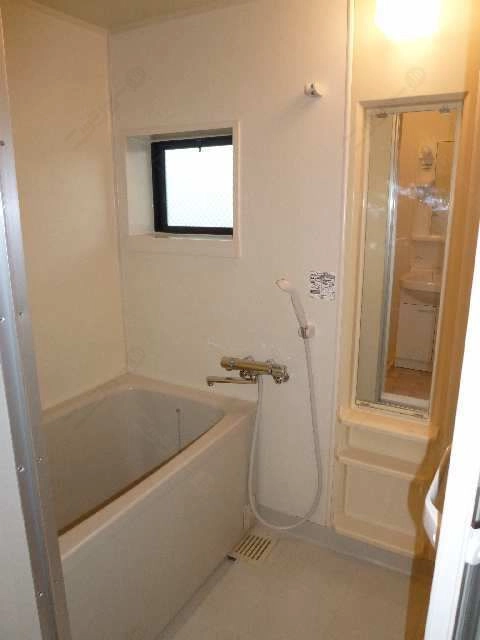 浴室　同型参考写真